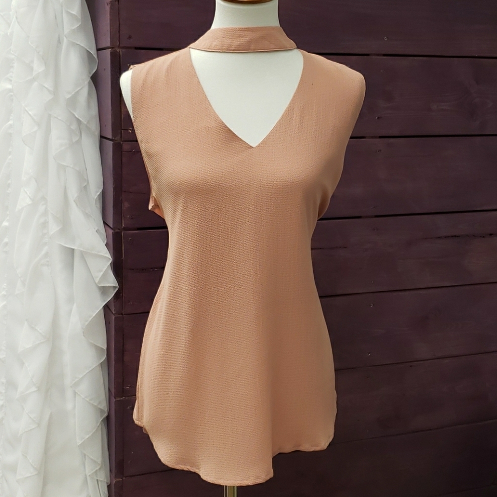 Top, NWT